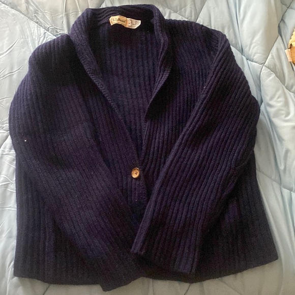 L.L. Bean Sweaters - Vintage LL Bean 100% Wool Sweater